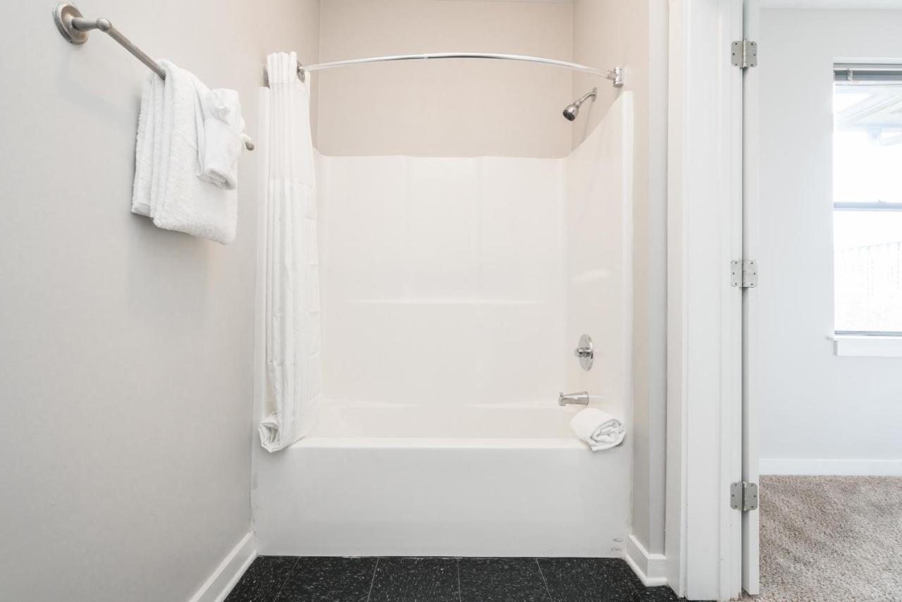 Cozysuites Musicrow Elegant 1Br With Free Parking 36 ナッシュビル エクステリア 写真